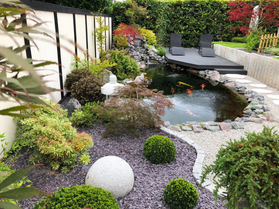 Koi pond with deck