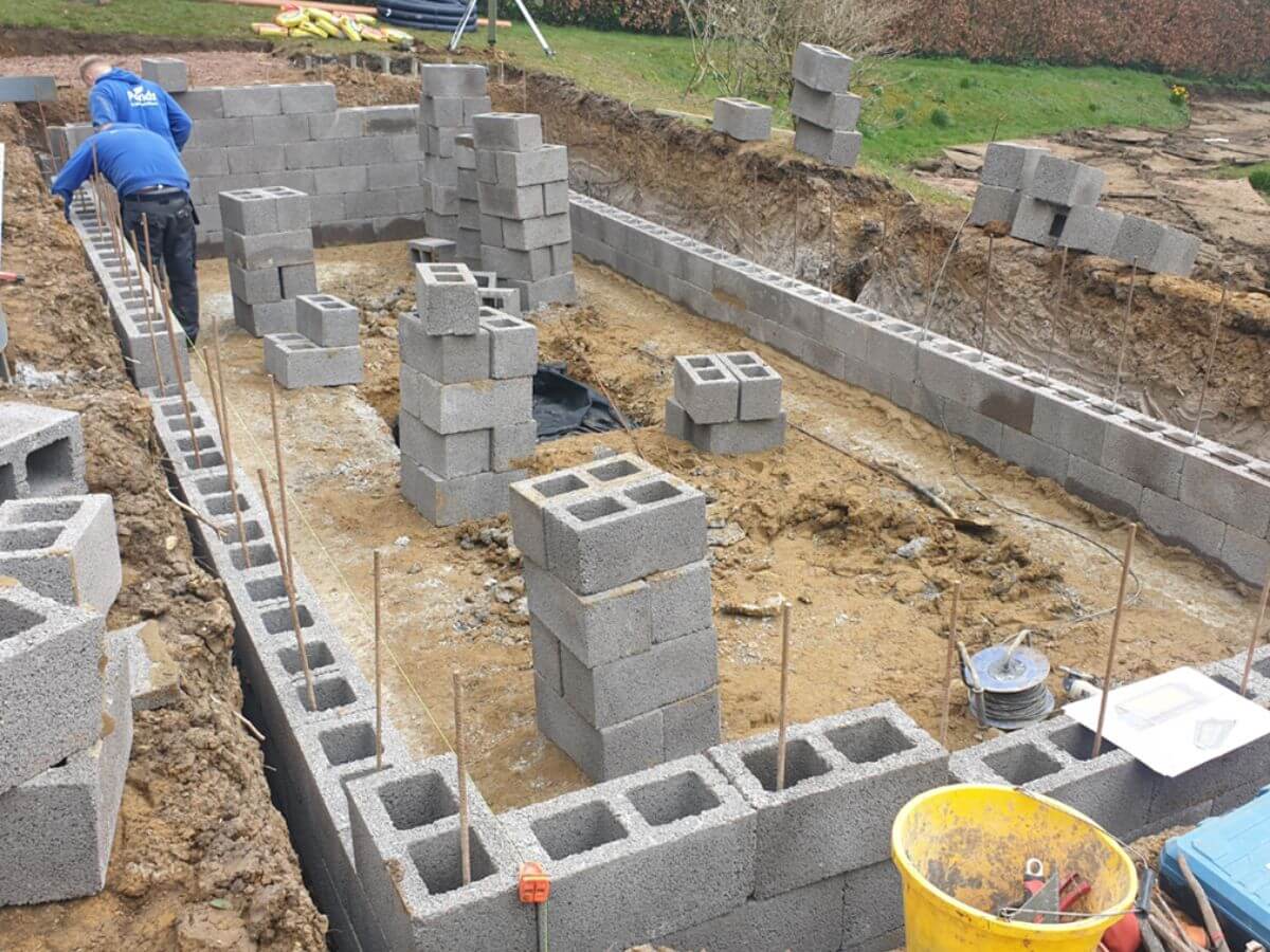 South Wiltshire Formal Swimming Pond Build