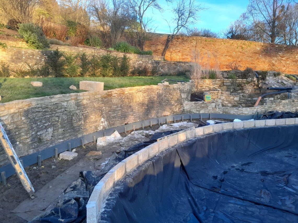 The Cotswolds Swimpond Project Build2